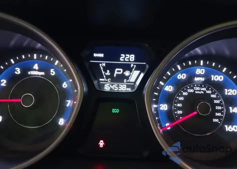 2016 Hyundai Elantra Se z USA, uszkodzony, nr VIN 5NPDH4AE1GH700148